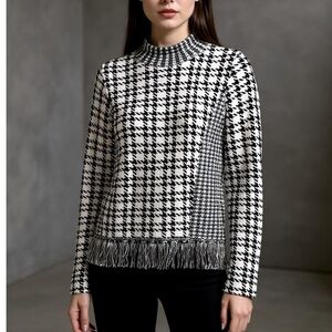 Metric Knits Black and White Houndstooth Sweater with Fringe Bottom NWOT Small